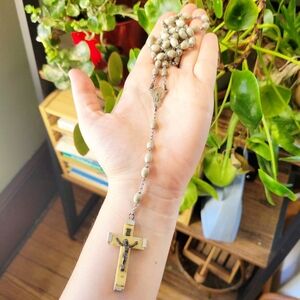 Vintage Italian Neutral Beige Cream & Silver Beaded Rosary Prayer Beads